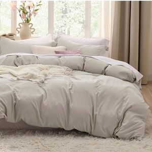 NEW, "Bedsure" King Size, Linen Colour Duvet Cover, 3 pieces